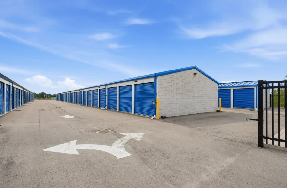 Self Storage Rental in Hamilton, ON